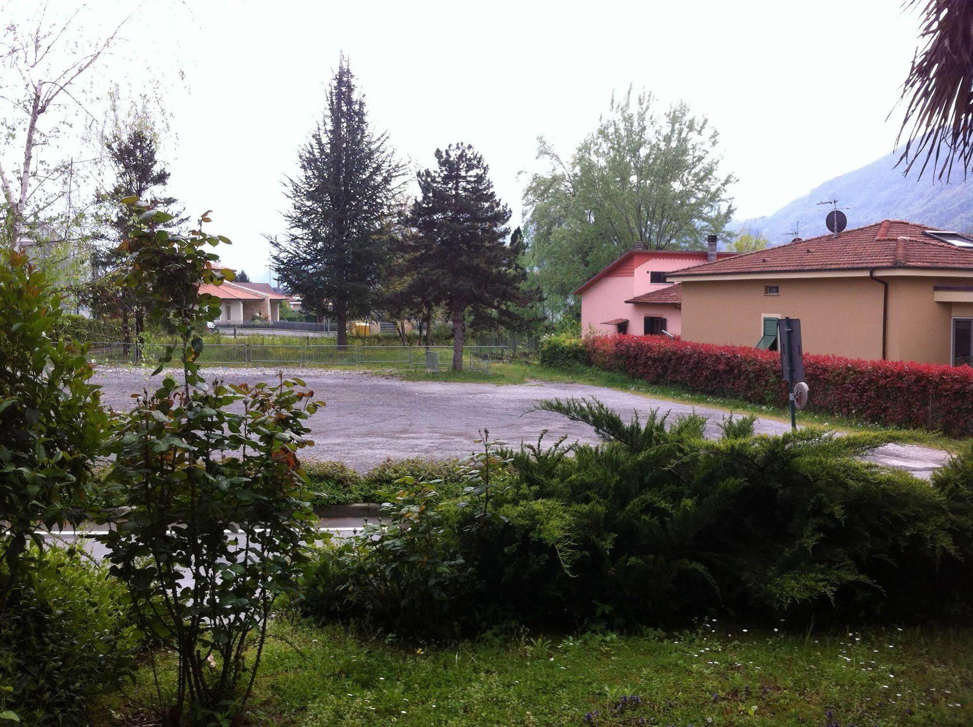 Hotel Cristallo Barga Fornaci di Barga Dış mekan fotoğraf